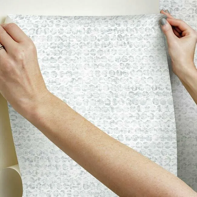 Nikki Chu Ulo Texture Peel & Stick Wallpaper