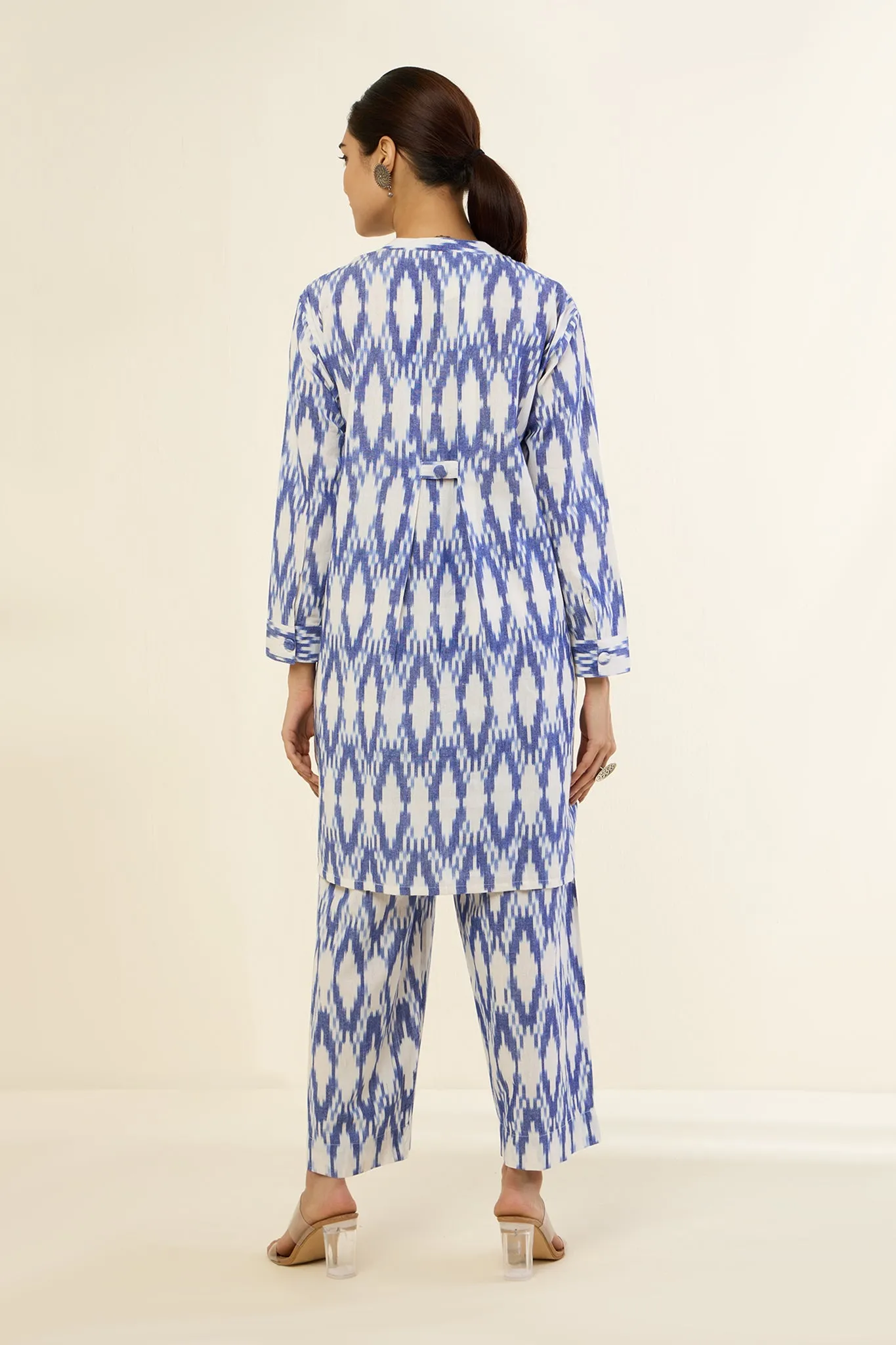 Ocean Breeze Streaks Short Tunic with Sleeves