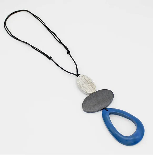 Sylca Designs - Calia Pendant Necklace
