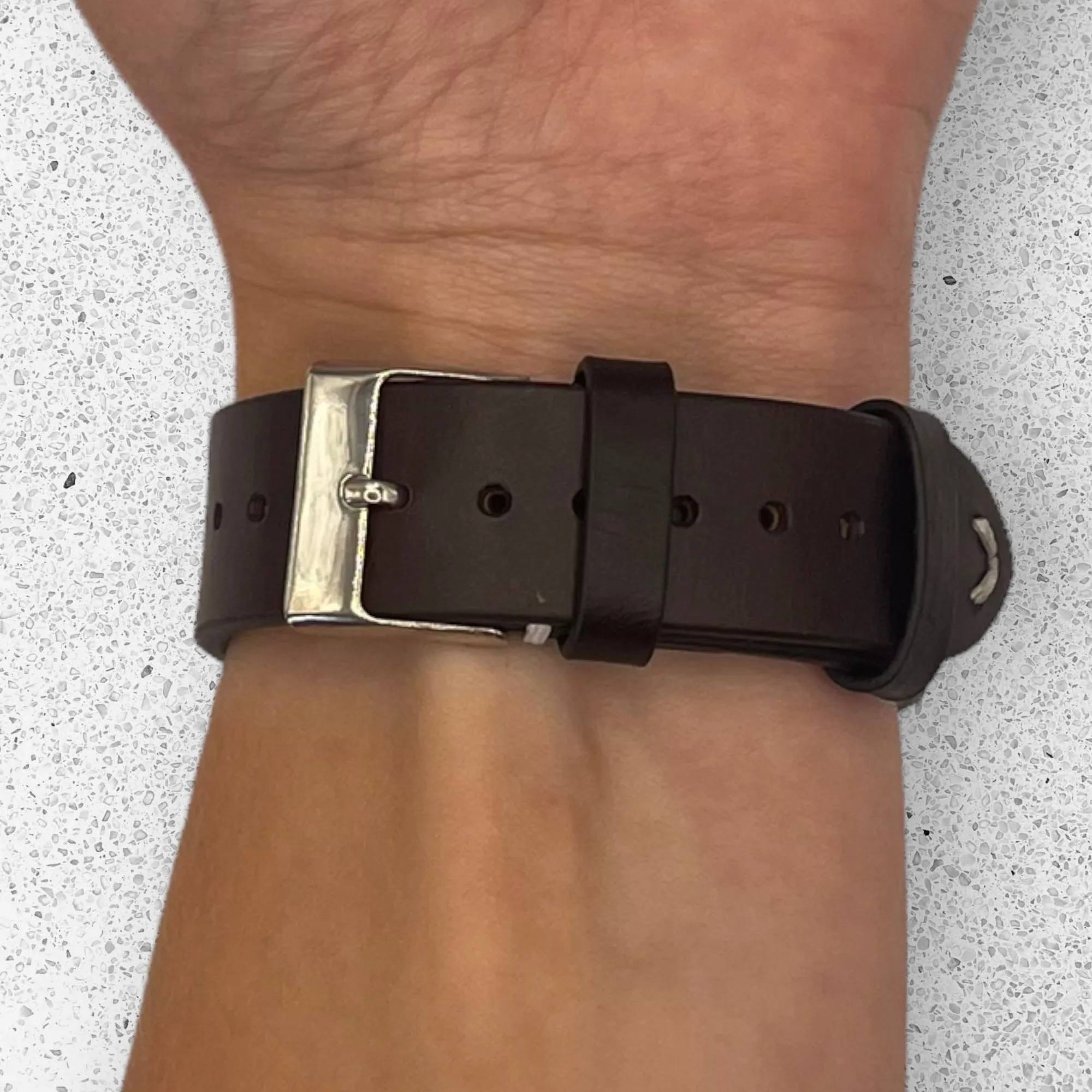 Vintage Oiled Leather Watch Straps Compatible with the Garmin Vivomove 3s
