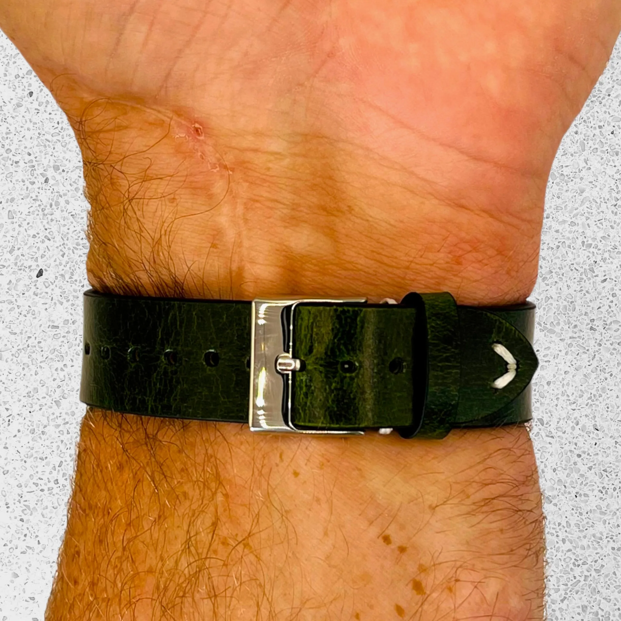 Vintage Oiled Leather Watch Straps Compatible with the Garmin Vivomove 3s